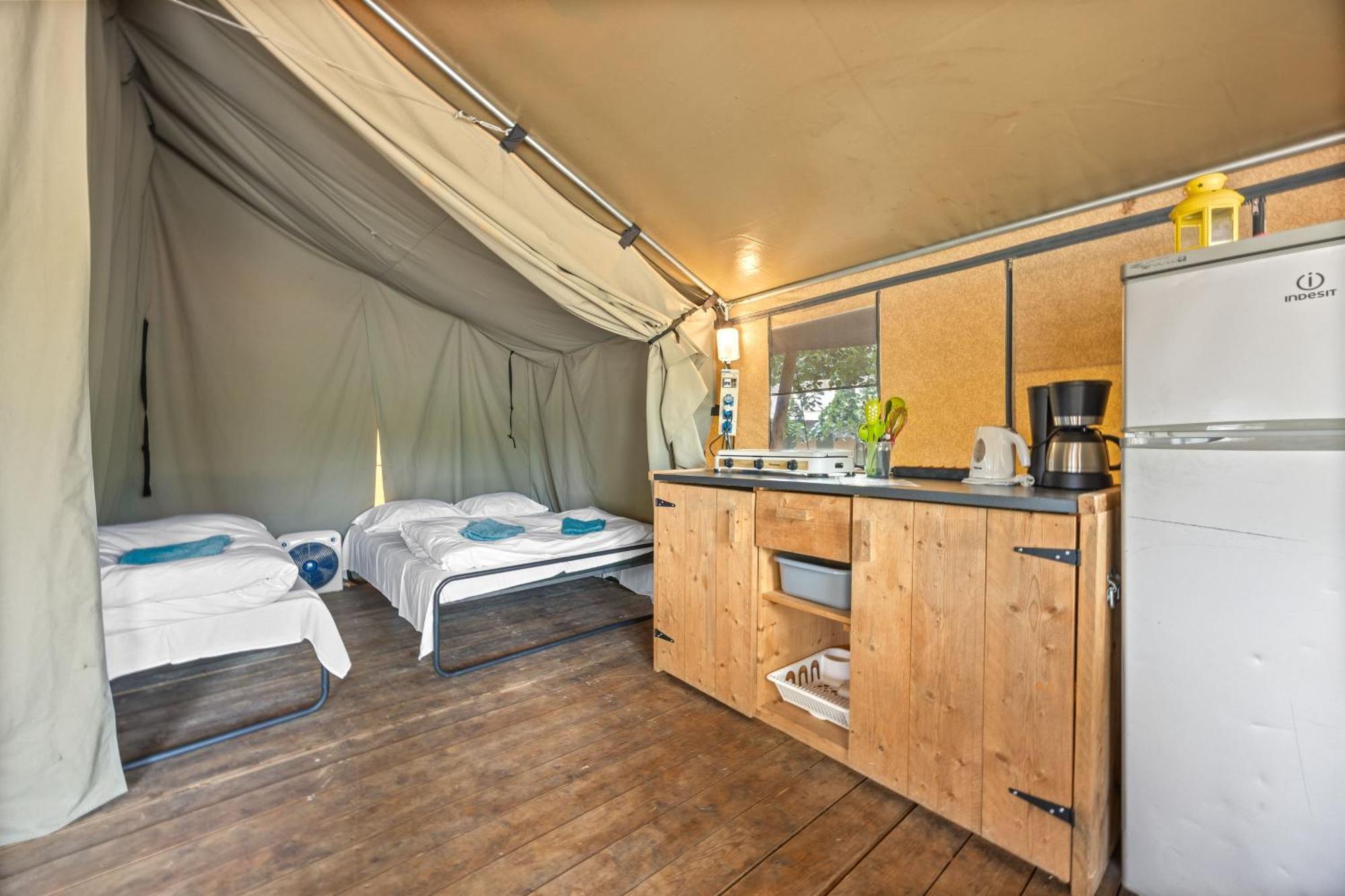 Easyatent Safari Tent Polari Ровінь Номер фото